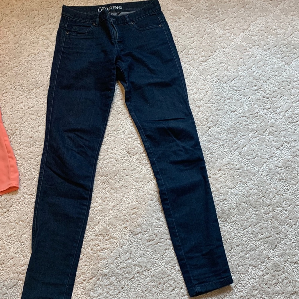 New York and company low rise legging jeans